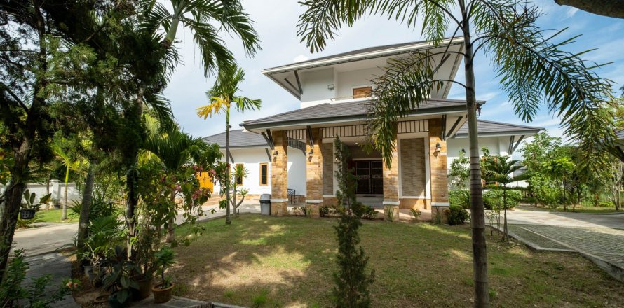 House in Chiang Mai, Thailand 3 bedrooms № 121881