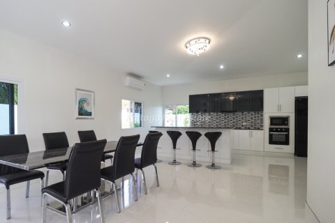 Дом в Банг Ламунге, Таиланд с 3 спальнями  № 74386 - фото 6