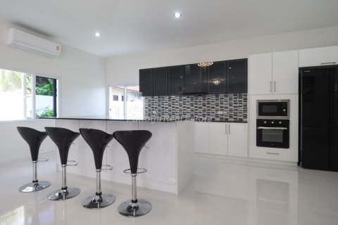 Дом в Банг Ламунге, Таиланд с 3 спальнями  № 74386 - фото 19