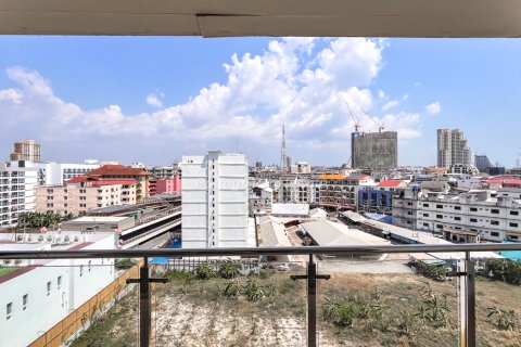 Condo à Bang Lamung, Thaïlande, 2 chambres  № 172599 - photo 30