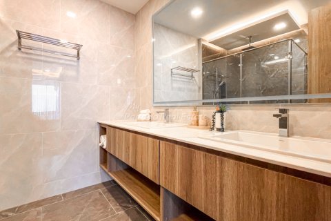 Кондоминиум с 2 спальнями в Паттайе, Таиланд № 172602 - фото 21