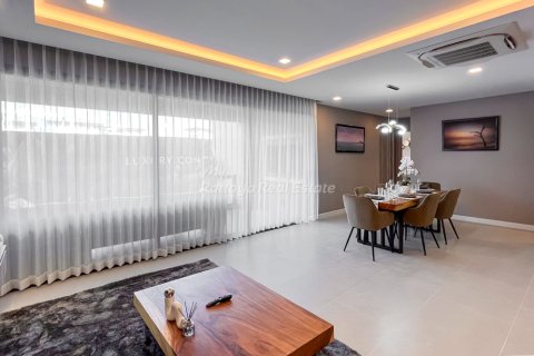 Condo in Pattaya, Thailand, 3 bedrooms  № 172603 - photo 6