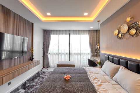 Condo in Pattaya, Thailand, 3 bedrooms  № 172603 - photo 21
