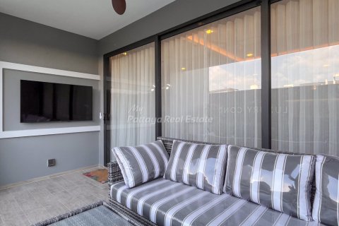 Condo in Pattaya, Thailand, 3 bedrooms  № 172603 - photo 27