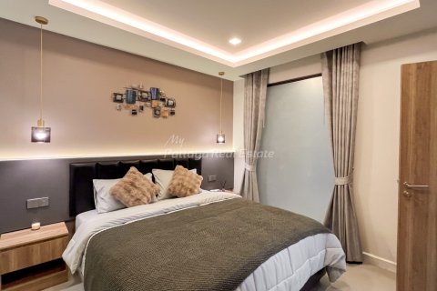 Condo in Pattaya, Thailand, 3 bedrooms  № 172603 - photo 11