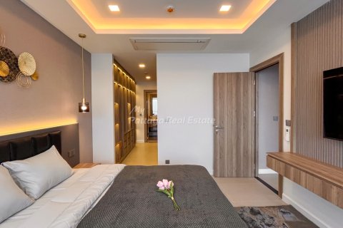 Condo in Pattaya, Thailand, 3 bedrooms  № 172603 - photo 20