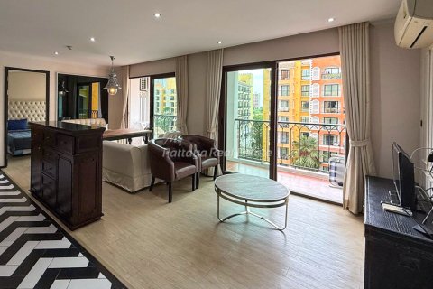 Condo in Pattaya, Thailand, 2 bedrooms  № 172597