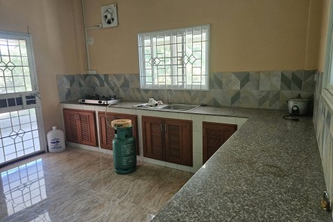 Дом в Чомтонге, Таиланд с 3 спальнями  № 155829 - фото 3