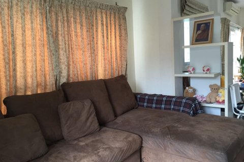 Дом в Лат Пхрау, Бангкок, Таиланд с 7 спальнями  № 155828 - фото 7