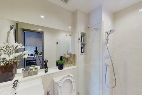 Studio in the Condo in Chatuchak, Bangkok, Thailand  № 154469 - photo 5