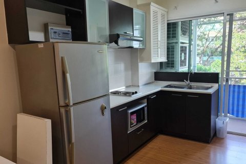 Studio dans le Condo à Chatuchak, Bangkok, Thaïlande  № 154467 - photo 3