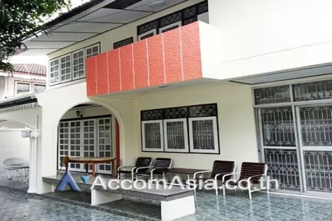 บ้านในพญาไท, กรุงเทพฯ, ประเทศไทย 5 ห้องนอน № 218429