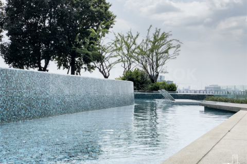 Condo in Bangkok, Thailand, 2 bedrooms № 185041 - photo 2
