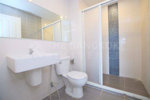 Condo in Bangkok, Thailand, 1 bedroom № 185042 - photo 9