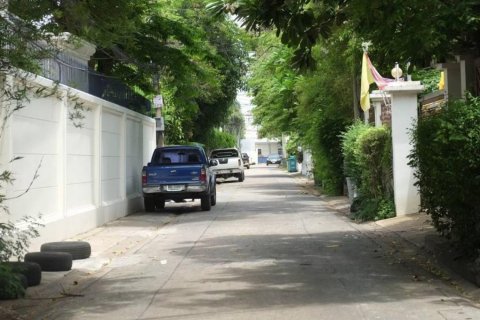 Land in Bangkok, Thailand № 180957 - photo 3