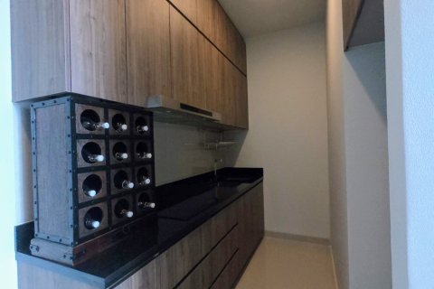 Condo in Bangkok, Thailand, 3 bedrooms  № 180959 - photo 12