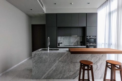 Condo in Bangkok, Thailand, 3 bedrooms  № 180959 - photo 4
