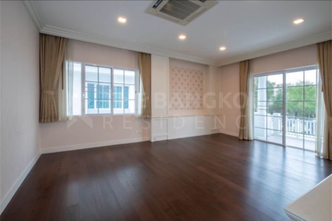 บ้านในกรุงเทพฯ, ประเทศไทย 4 ห้องนอน № 189335 - รูปถ่าย 4