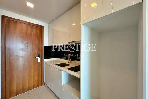 Studio in the Condo in Pattaya, Thailand  № 209002 - photo 8