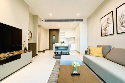 Condo in Bangkok, Thailand, 2 bedrooms  № 180384 - photo 4