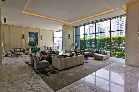 Condo in Bangkok, Thailand, 2 bedrooms  № 180384 - photo 21