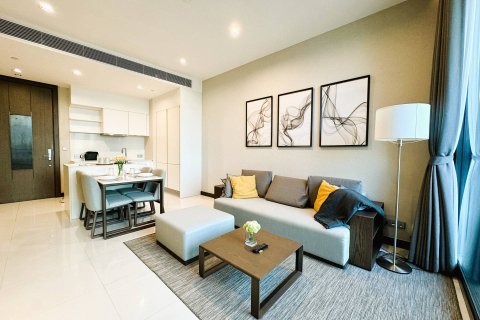 Condo in Bangkok, Thailand, 2 bedrooms  № 180384