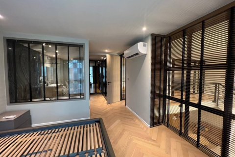Penthouse in Bangkok, Thailand 4 bedrooms № 180383 - photo 17