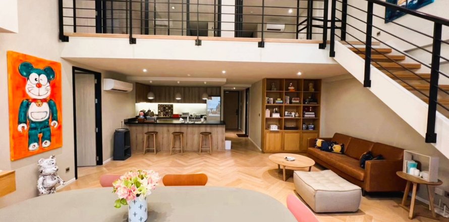 Penthouse in Bangkok, Thailand 4 bedrooms № 180383