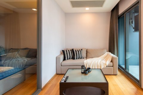 Studio dans le Condo à Watthana, Bangkok, Thaïlande  № 146192 - photo 11