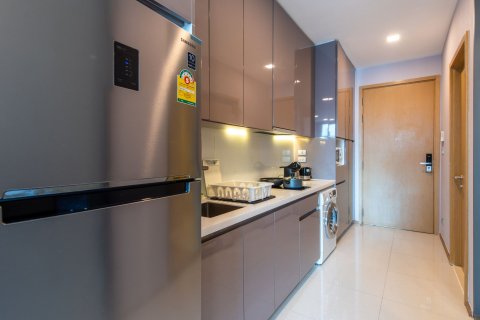 Studio dans le Condo à Watthana, Bangkok, Thaïlande  № 146192 - photo 14