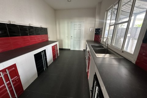 Дом в Сан-Сая, Таиланд с 3 спальнями  № 155925 - фото 3