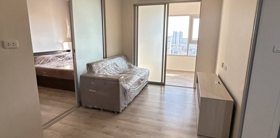 Студия в кондо в Бангкапи, Бангкок, Таиланд № 155924