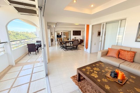 Кондоминиум с 3 спальнями в Хуа Хине, Таиланд № 155922 - фото 13