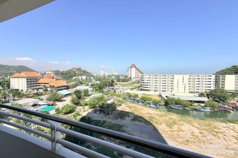 Кондоминиум с 3 спальнями в Хуа Хине, Таиланд № 155922 - фото 11