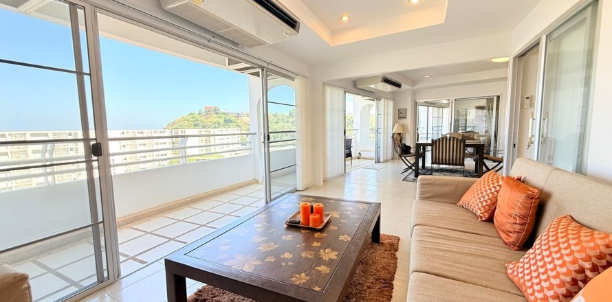 Кондоминиум с 3 спальнями в Хуа Хине, Таиланд № 155922