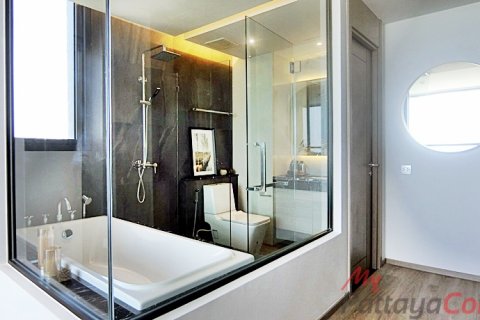 Condo in Bang Lamung, Thailand, 2 bedrooms  № 32455 - photo 13