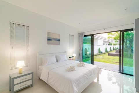 Вилла в Ча-аме, Таиланд с 5 спальнями  № 167797 - фото 5