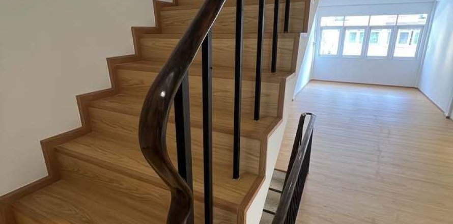 Townhouse à Khlong San, Bangkok, Thaïlande 4 chambres № 167796