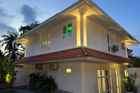 Villa à Ko Samui, Thaïlande 4 chambres № 173084