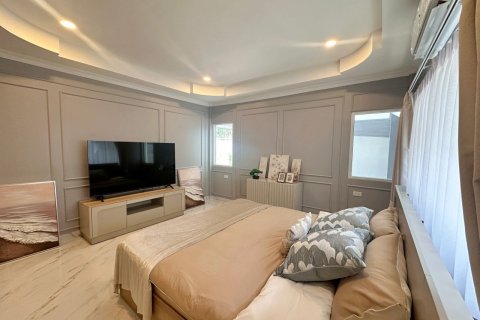 Villa à Pattaya, Thaïlande 4 chambres № 173083 - photo 4