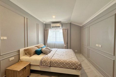 Villa à Pattaya, Thaïlande 4 chambres № 173083 - photo 21