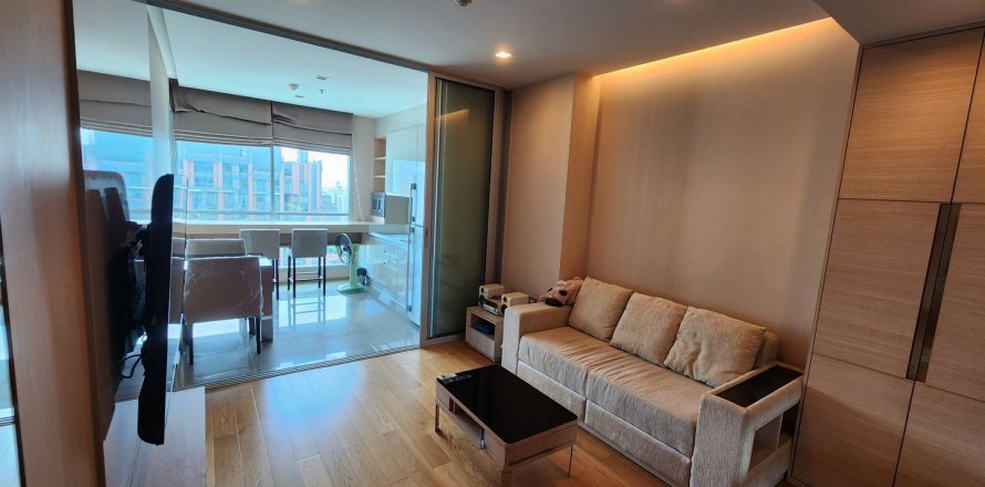 Studio dans le Condo à Ratchathewi, Bangkok, Thaïlande  № 136084