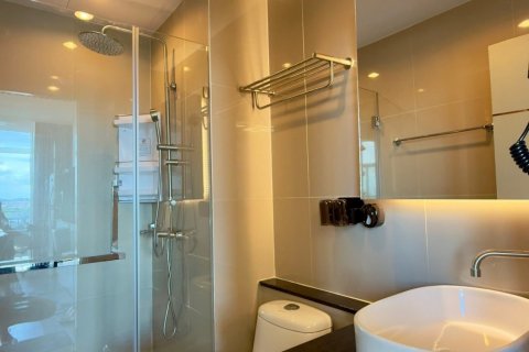 Studio dans le Condo à Pattaya, Thaïlande  № 136080 - photo 9