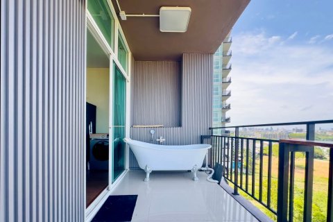 Studio dans le Condo à Pattaya, Thaïlande  № 136080 - photo 22