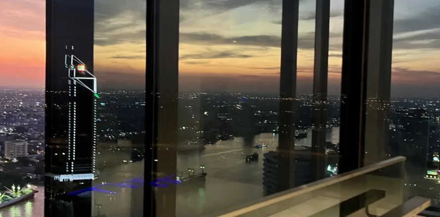 Кондоминиум с 3 спальнями в Банг-Кхо-Лаеме, Бангкок, Таиланд № 151818