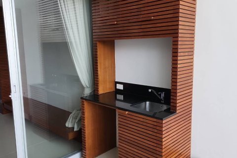 Condo in Phuket, Thailand, 2 bedrooms  № 151816 - photo 9