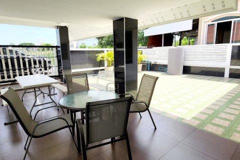 House in Hua Hin, Thailand 4 bedrooms № 151819 - photo 11