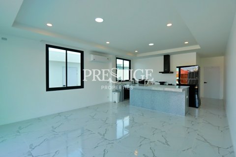 บ้านในพัทยา, ประเทศไทย 4 ห้องนอน № 198271 - รูปถ่าย 7