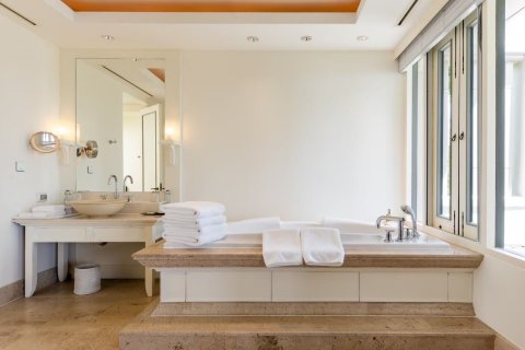 Villa in Phuket, Thailand 3 bedrooms № 167843 - photo 18