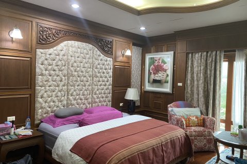 Villa in Phuket, Thailand 4 bedrooms № 151739 - photo 6